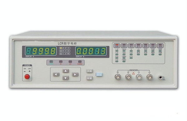 LCR数字电桥测量仪